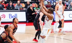 jinnianhui登录包含NBA常规赛加时末段再迎强敌，切尔西篮板制胜，主帅态度：球迷炸锅，更衣室氛围转暖的词条