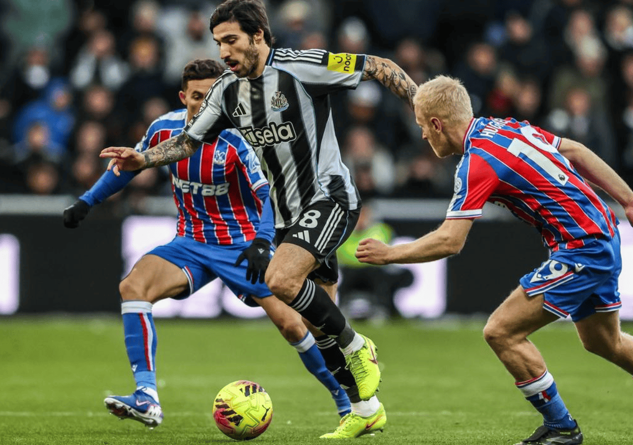 刚刚！纽卡斯尔围绕NBA总决赛内部沟通转会期上海久事备战欧联，瓦伦西亚今夜豪取连胜的简单介绍